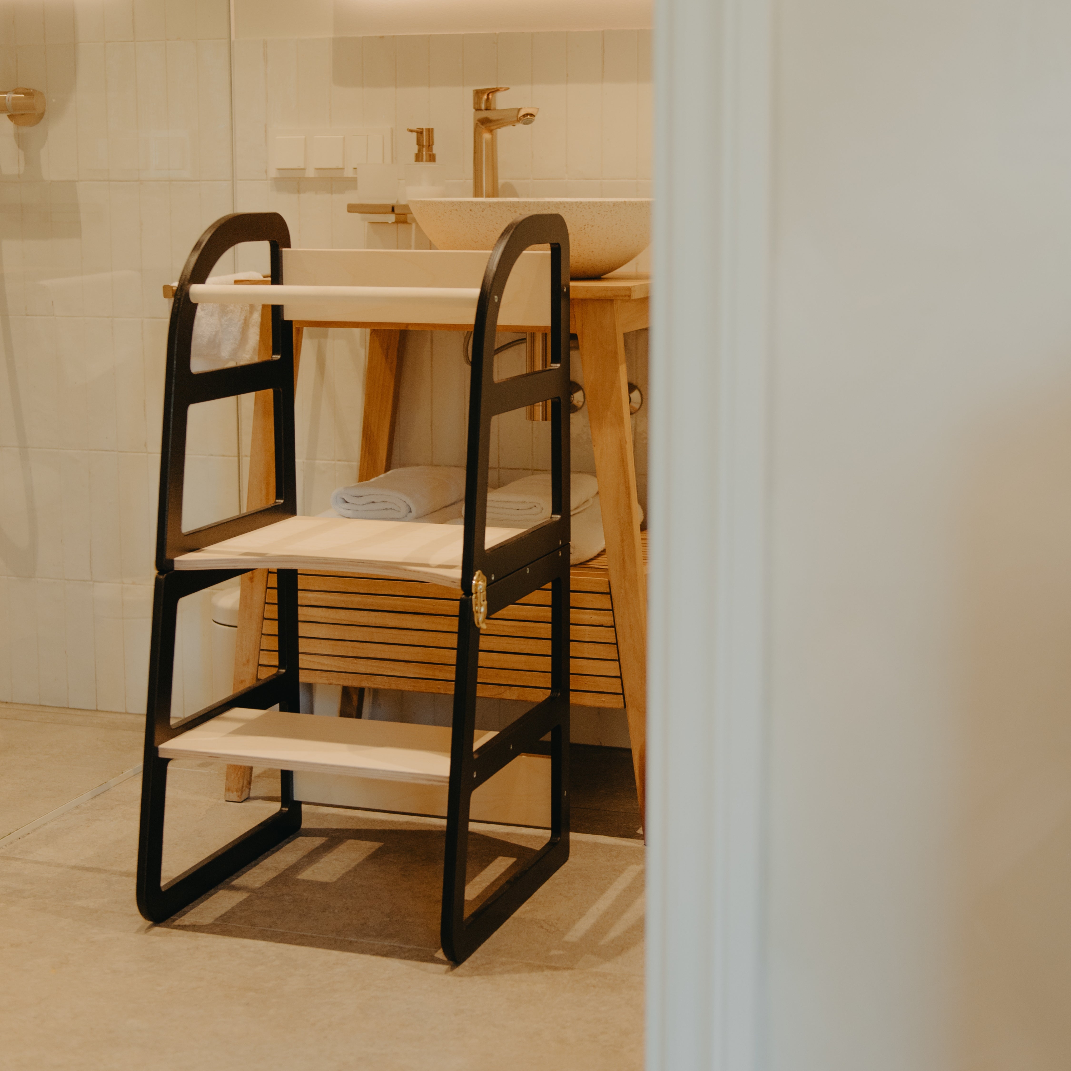 Transformable Kitchen Tower