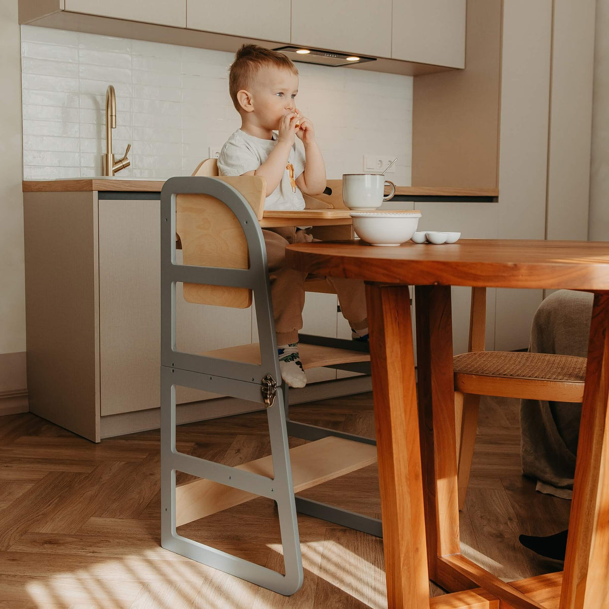 Transformable Kitchen Tower Sleekstep and High chair combo
