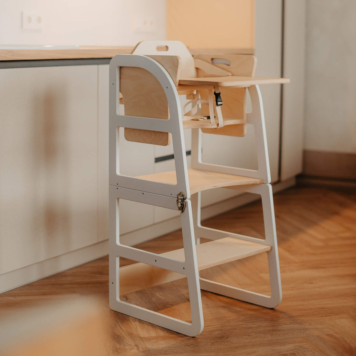 Transformable Kitchen Tower Sleekstep and High chair combo