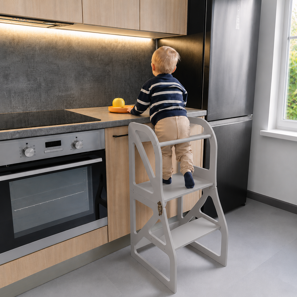 Transformable Kitchen Tower Securestep