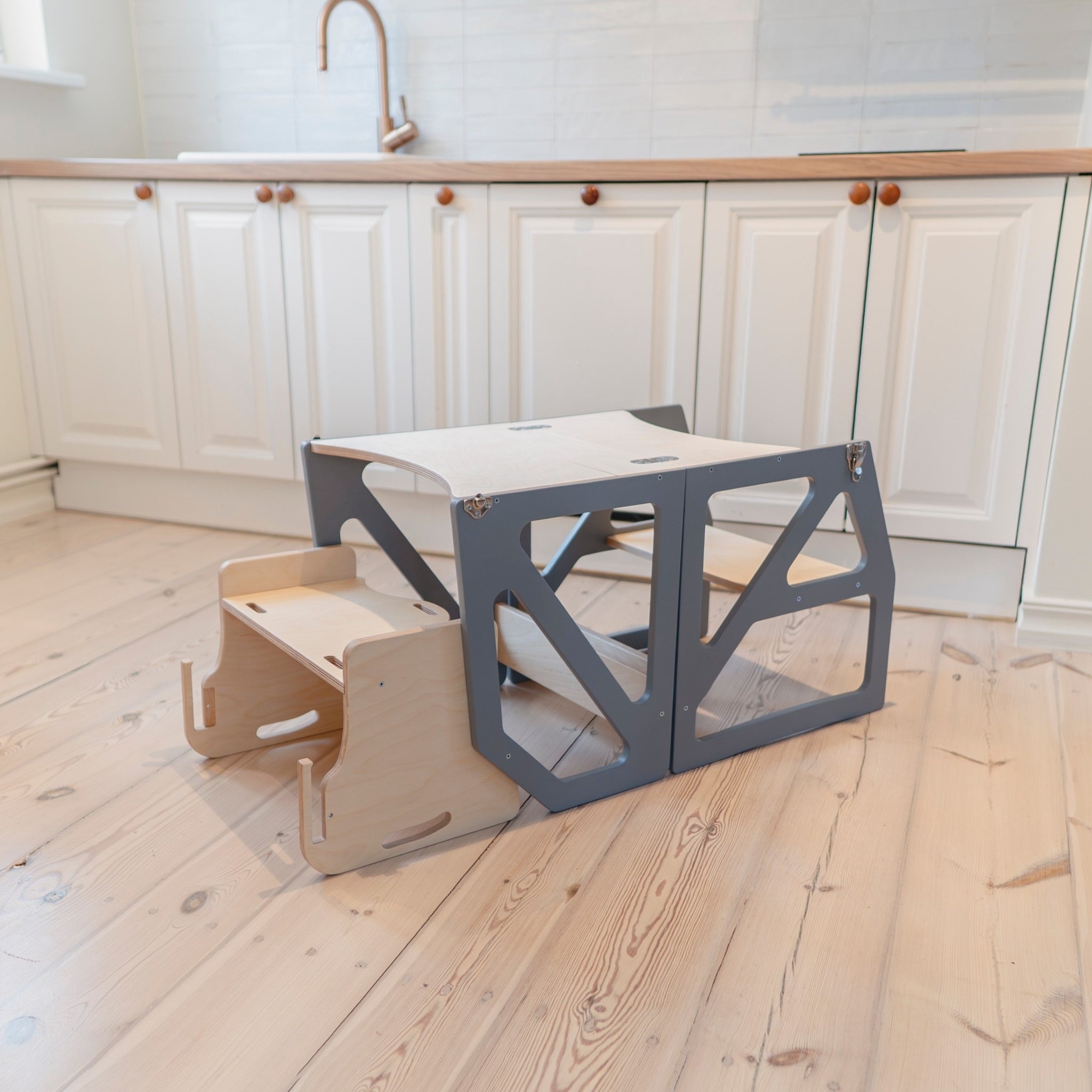 Transformable Kitchen Tower Modustep and High chair combo