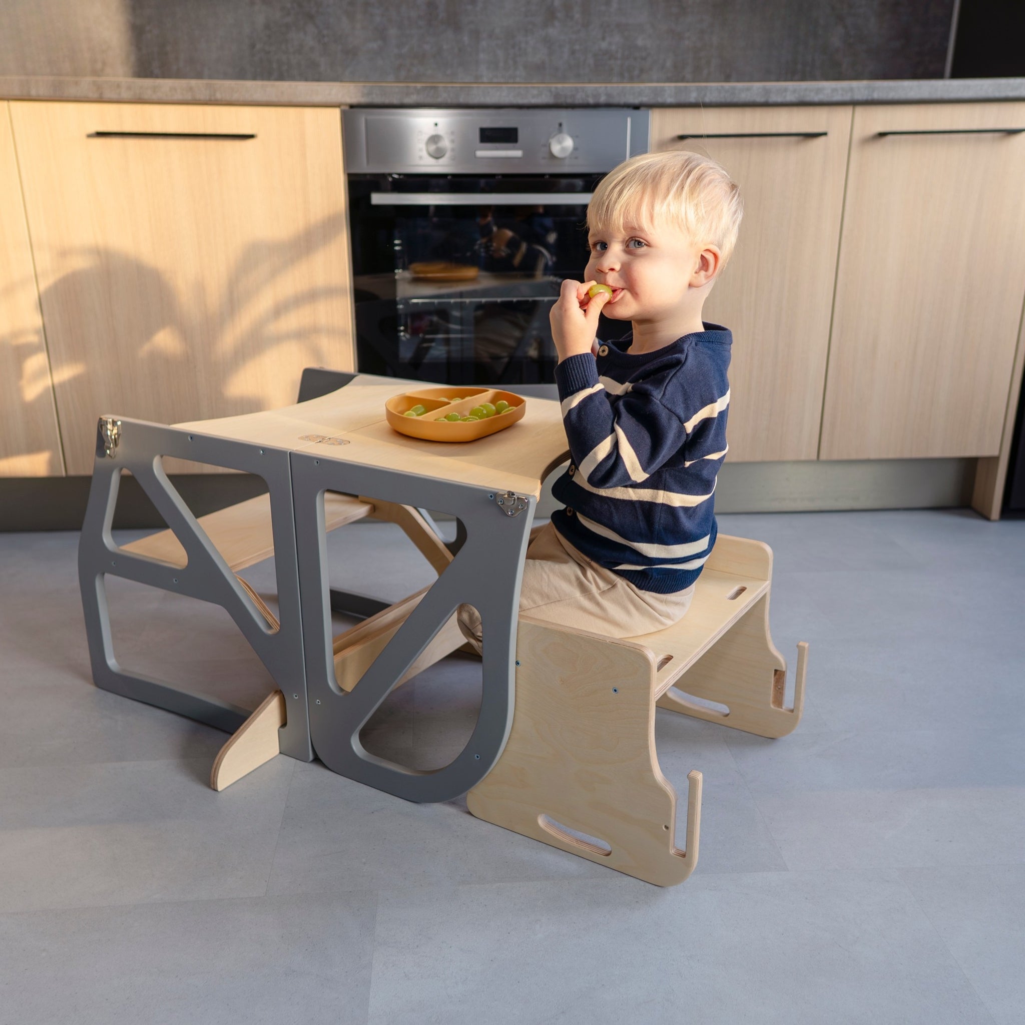 Transformable Kitchen Tower Securestep and High chair combo