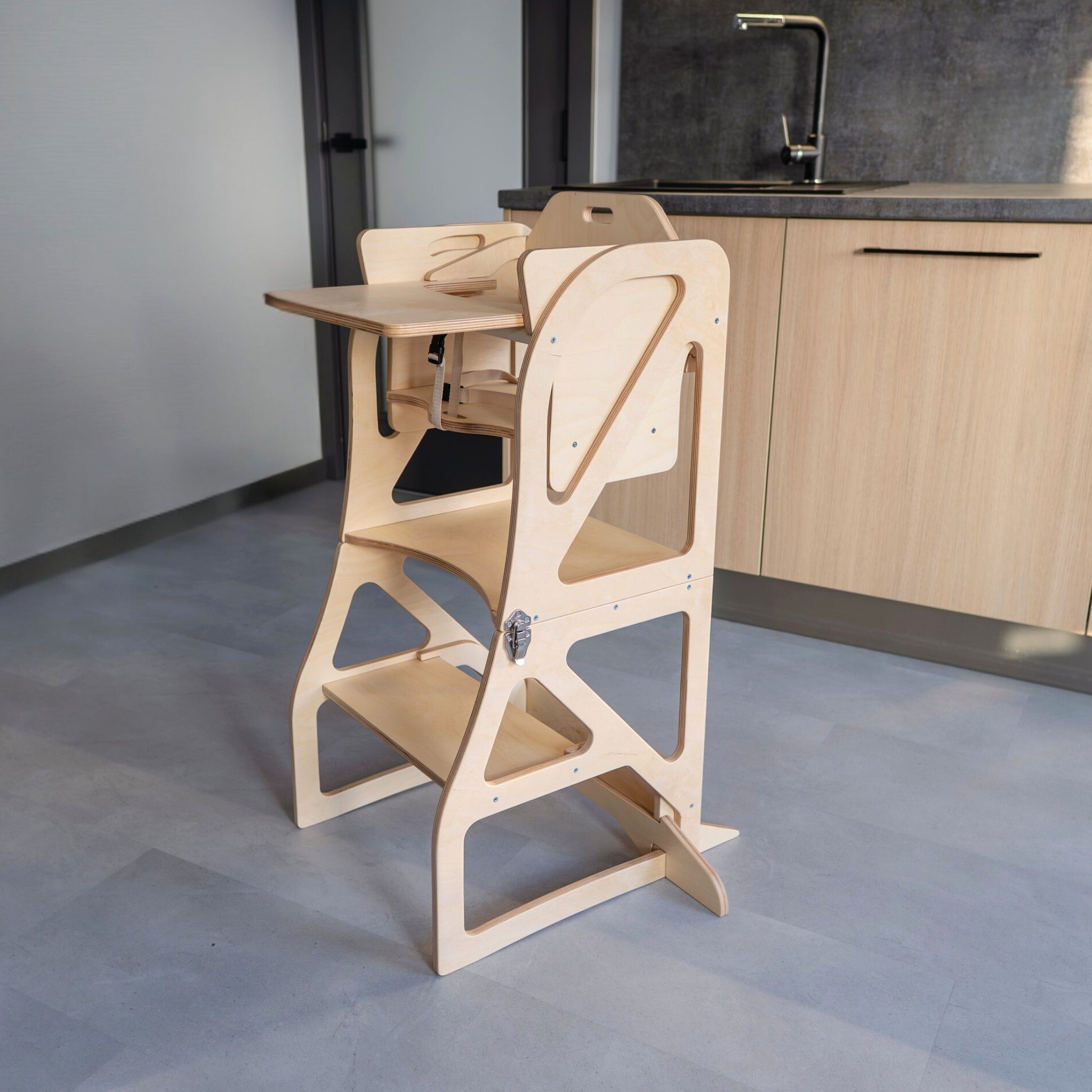 Transformable Kitchen Tower Securestep and High chair combo